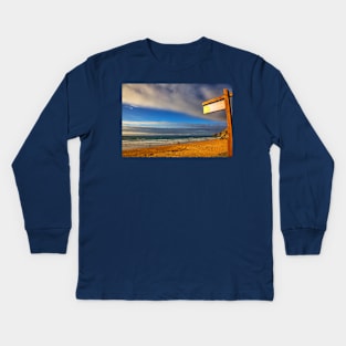 The Beach Hut, Watergate Bay Cornwall Kids Long Sleeve T-Shirt